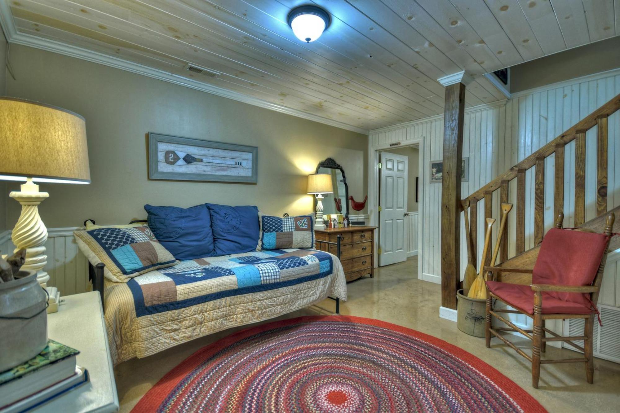 Southern Living Cottage Cozy Up By The Fire Relax On The Porch And Enjoy Peaceful Surroundings Blue Ridge Bagian luar foto